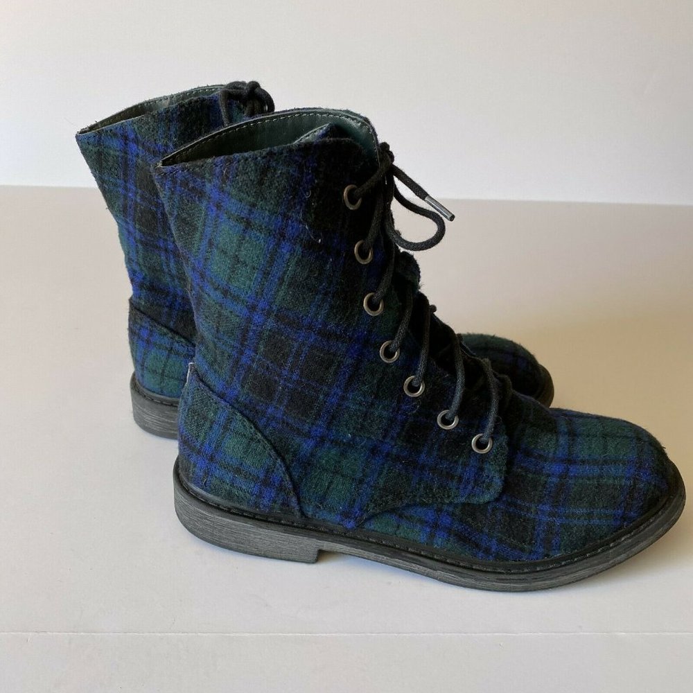 FOREVER 21 WOMENS BLUE AND GREEN BOOTS SIZE 6